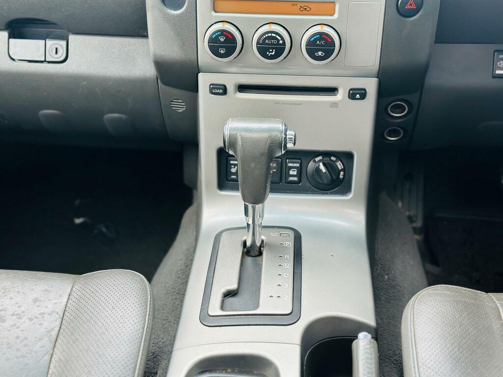 Nissan Navara Grey #33