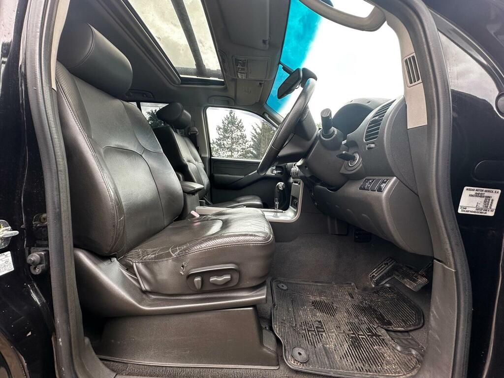 Nissan Navara Grey #19