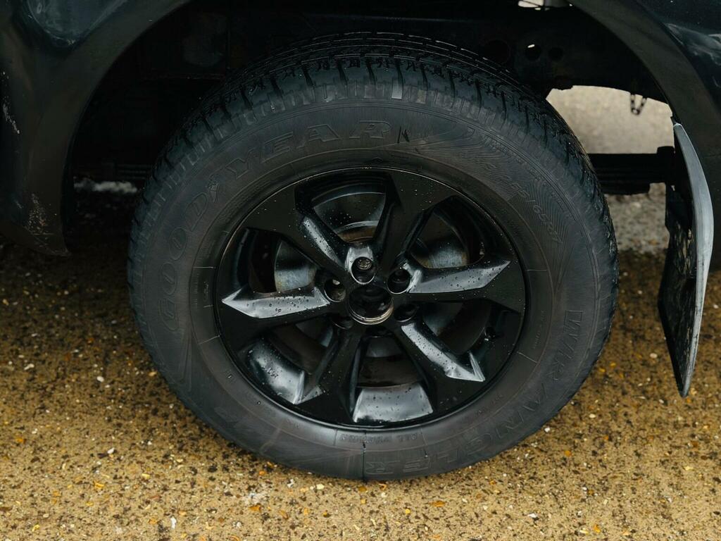 Nissan Navara Grey #51