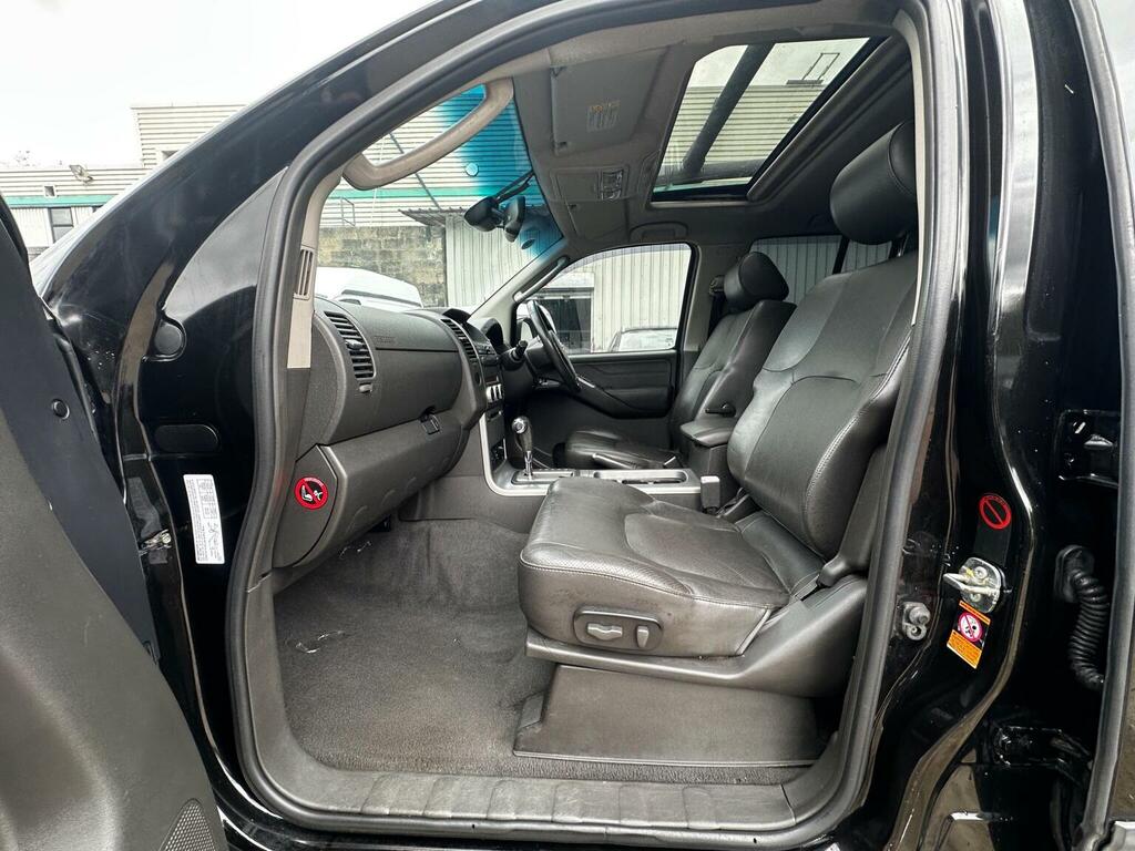 Nissan Navara Grey #45