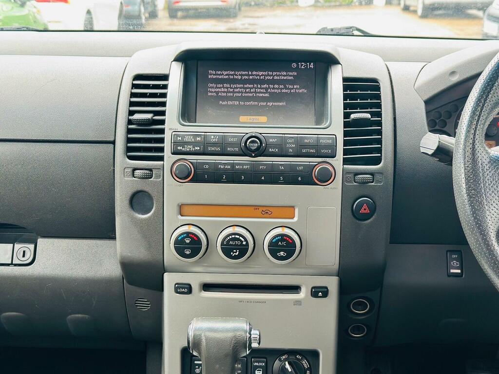 Nissan Navara Grey #32