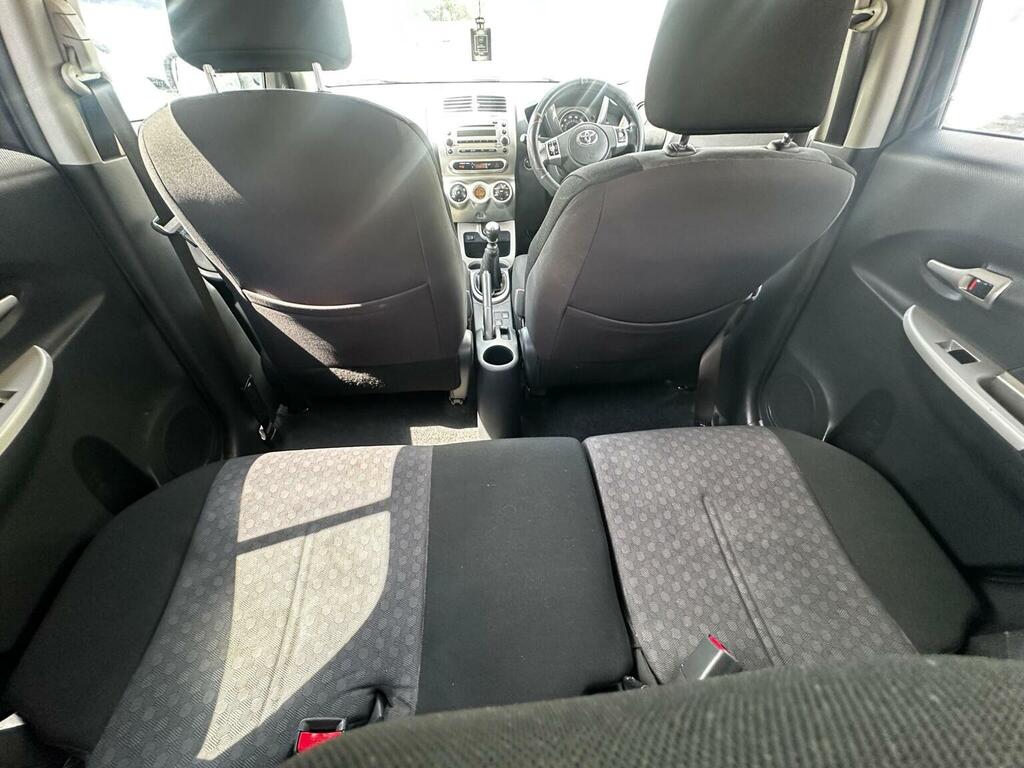 Toyota Urban Cruiser 1.4 D-4d 89 Bhp Black #9