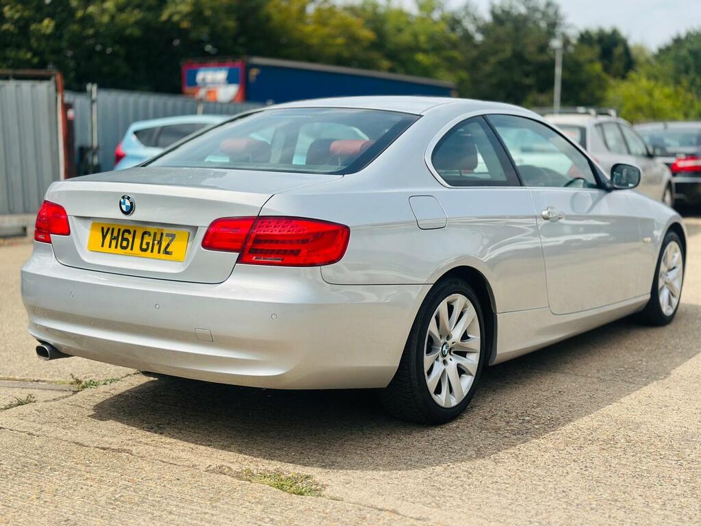 BMW 3 Series Coupe 2.0 320D Se Steptronic Euro 5 201161 Silver #4