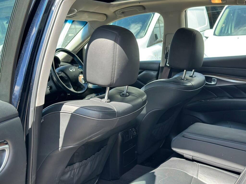 Infiniti Q70 Sport Tech D Grey #40