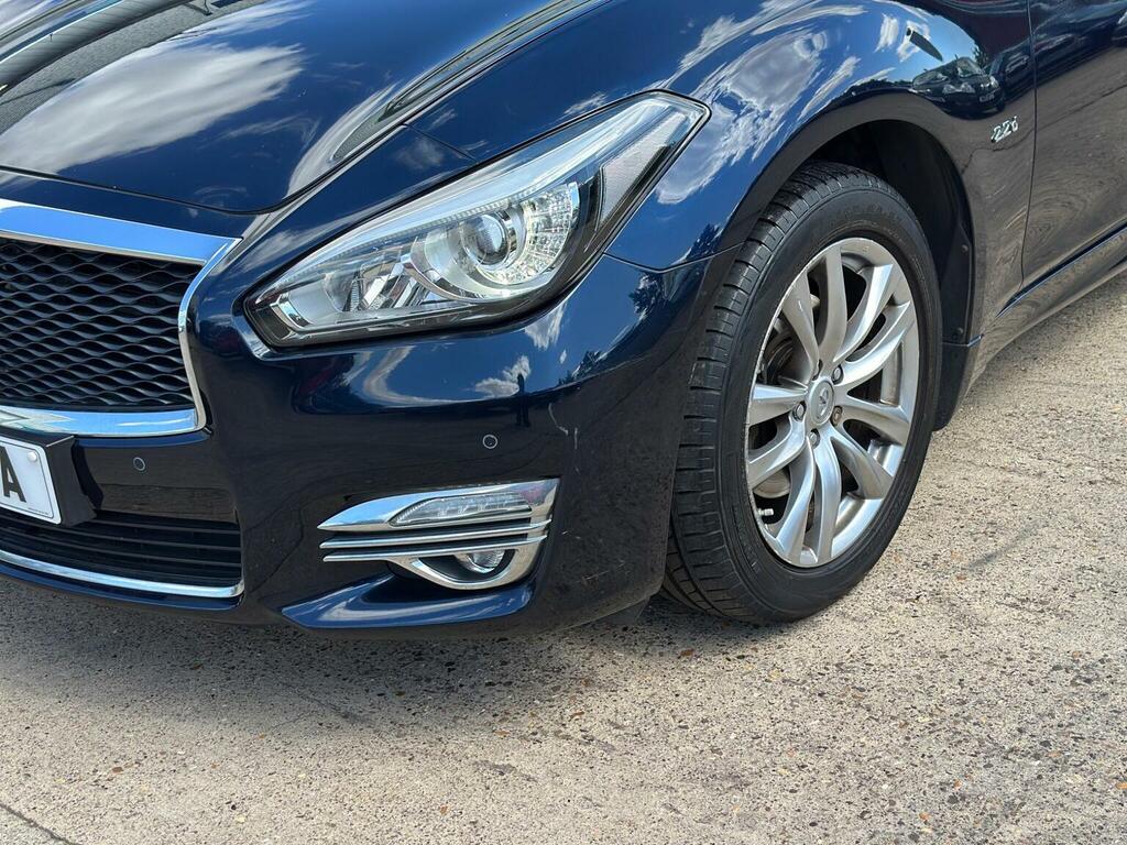 Infiniti Q70 Sport Tech D Grey #14