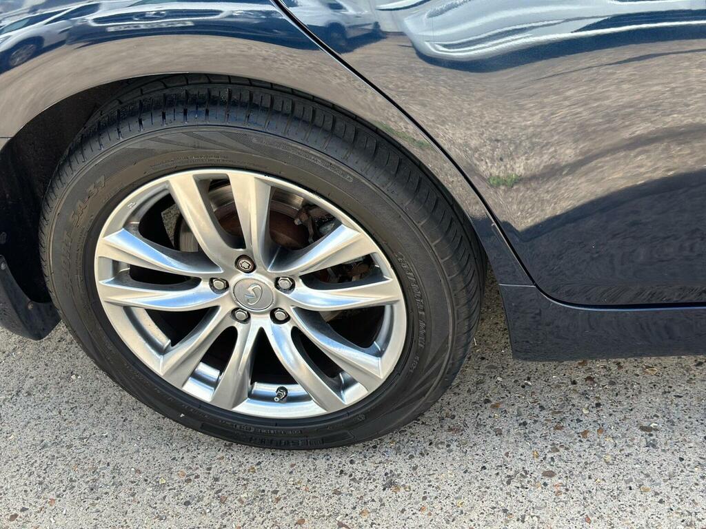 Infiniti Q70 Sport Tech D Grey #51