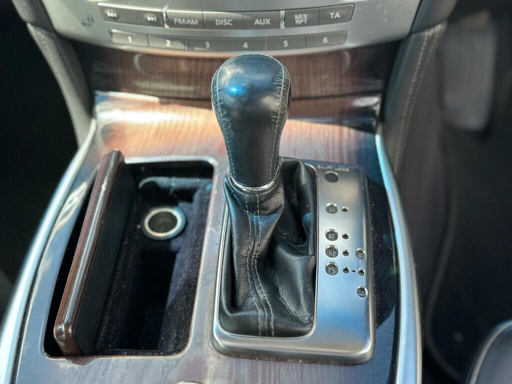 Infiniti Q70 Sport Tech D Grey #27
