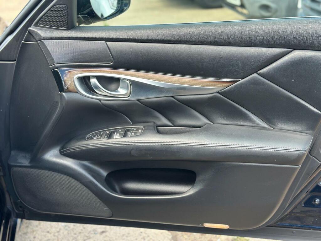Infiniti Q70 Sport Tech D Grey #24