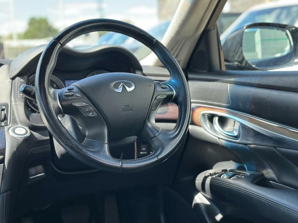 Infiniti Q70 Sport Tech D Grey #33
