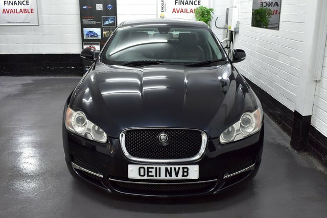 Jaguar XF 2011 3.0D S V6 275 Premium Luxury Saloon Aut Black #6