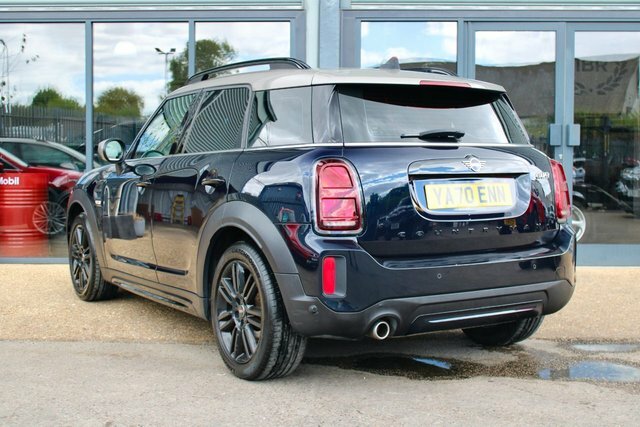 Mini Countryman 1.5 Cooper Exclusive Suv Steptronic Eur YA70ENN Black #2