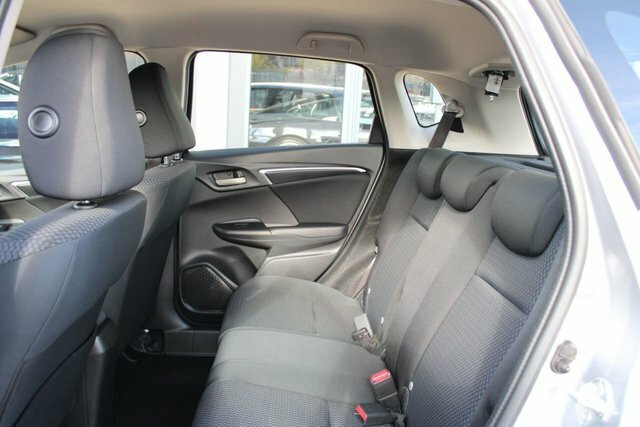 Honda Jazz 1.3 I-vtec S Cvt Euro 6 Ss Grey #11