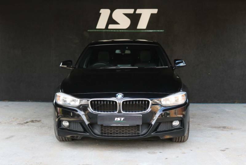 BMW 3 Series 320I Xdrive M Sport Step Black #2