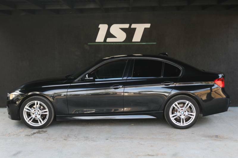 BMW 3 Series 320I Xdrive M Sport Step Black #4