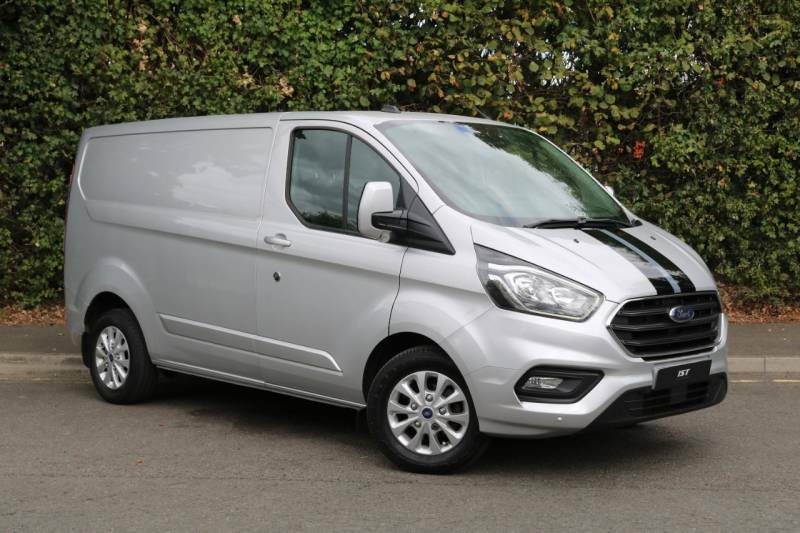 Ford Transit Custom 2.0 Ecoblue 130Ps Low Roof Limited Van Silver