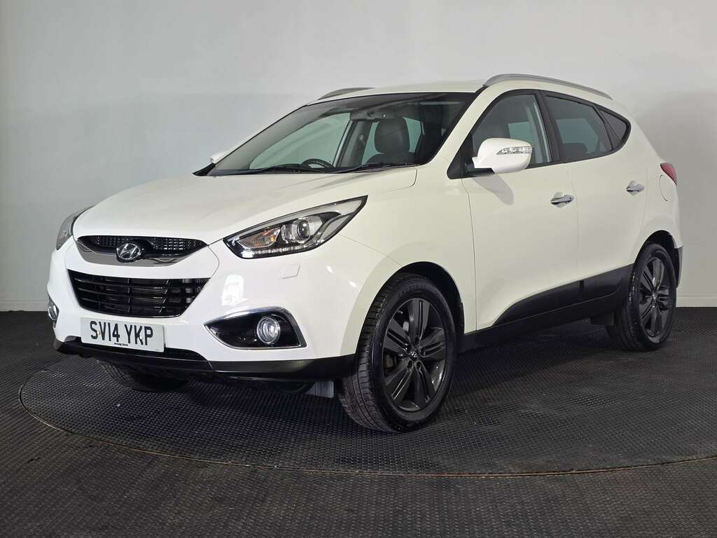 Hyundai Ix35 2.0 Crdi Premium Suv 4Wd Euro 5 1 White #3