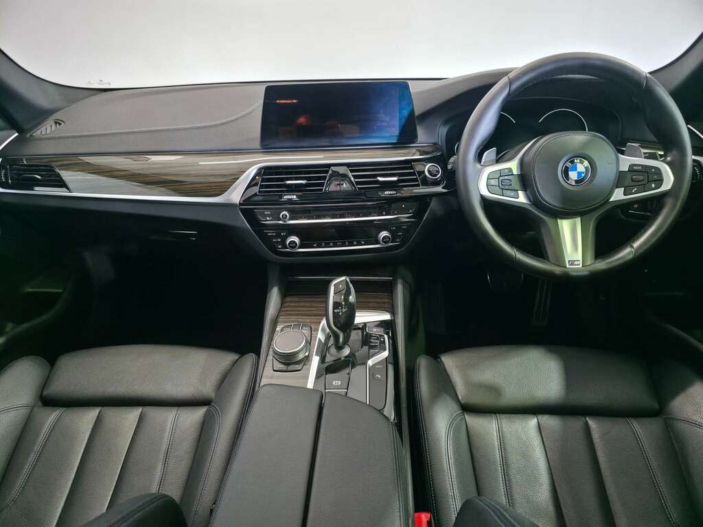BMW 5 Series 530E M Sport Black #12