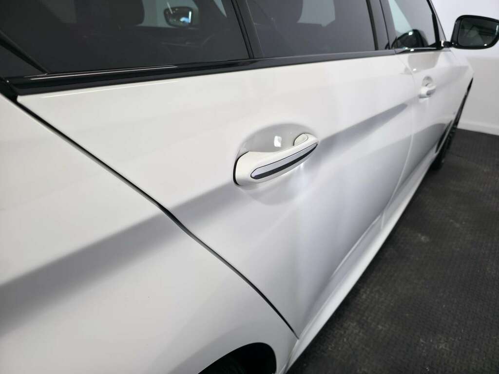 BMW 5 Series 530E M Sport Black #62