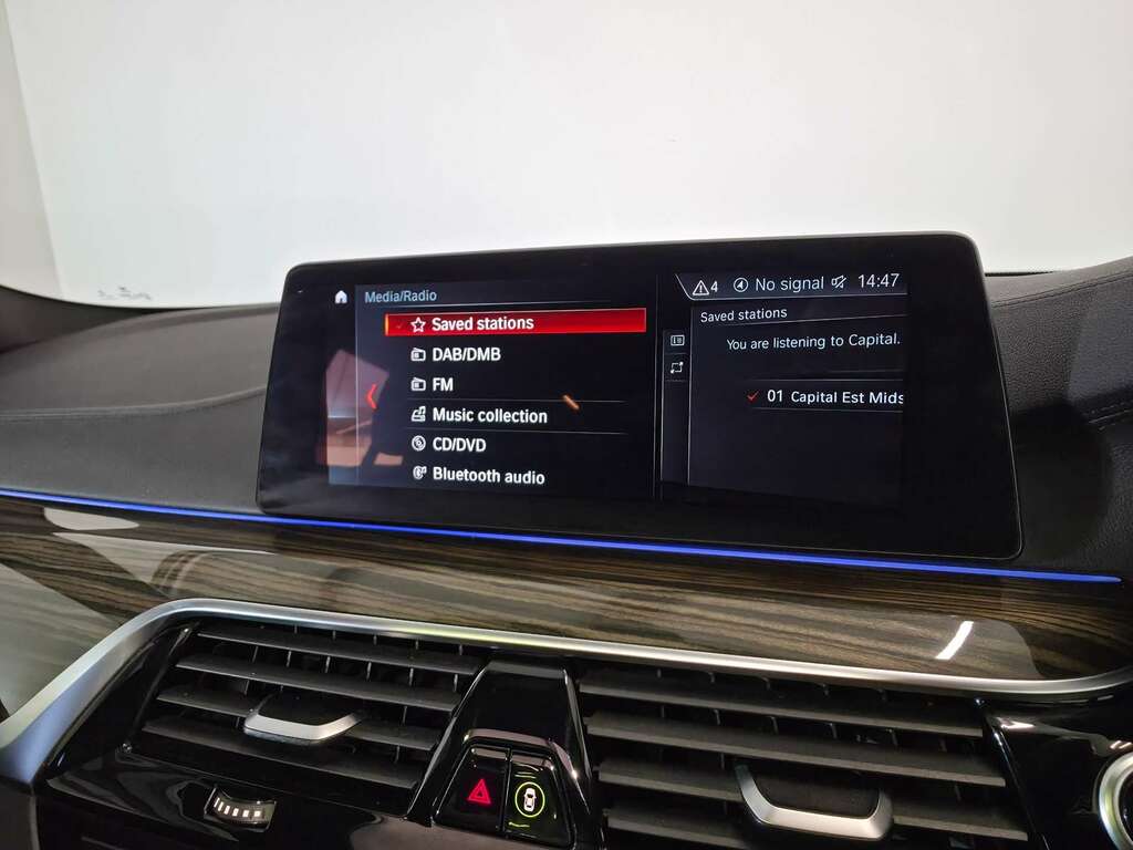 BMW 5 Series 530E M Sport Black #45