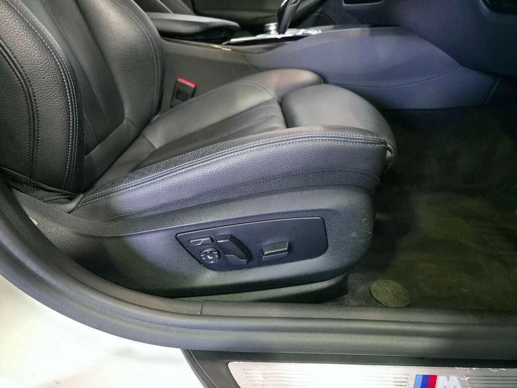 BMW 5 Series 530E M Sport Black #16