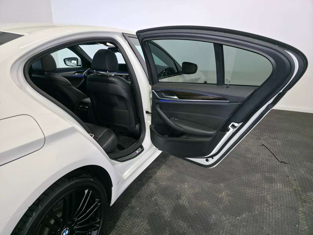 BMW 5 Series 530E M Sport Black #63