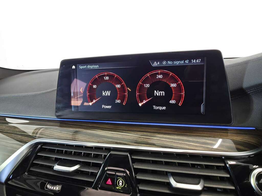 BMW 5 Series 530E M Sport Black #49