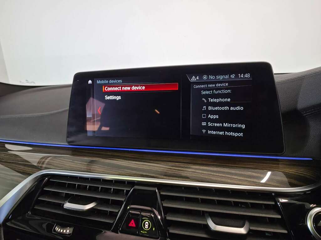 BMW 5 Series 530E M Sport Black #52