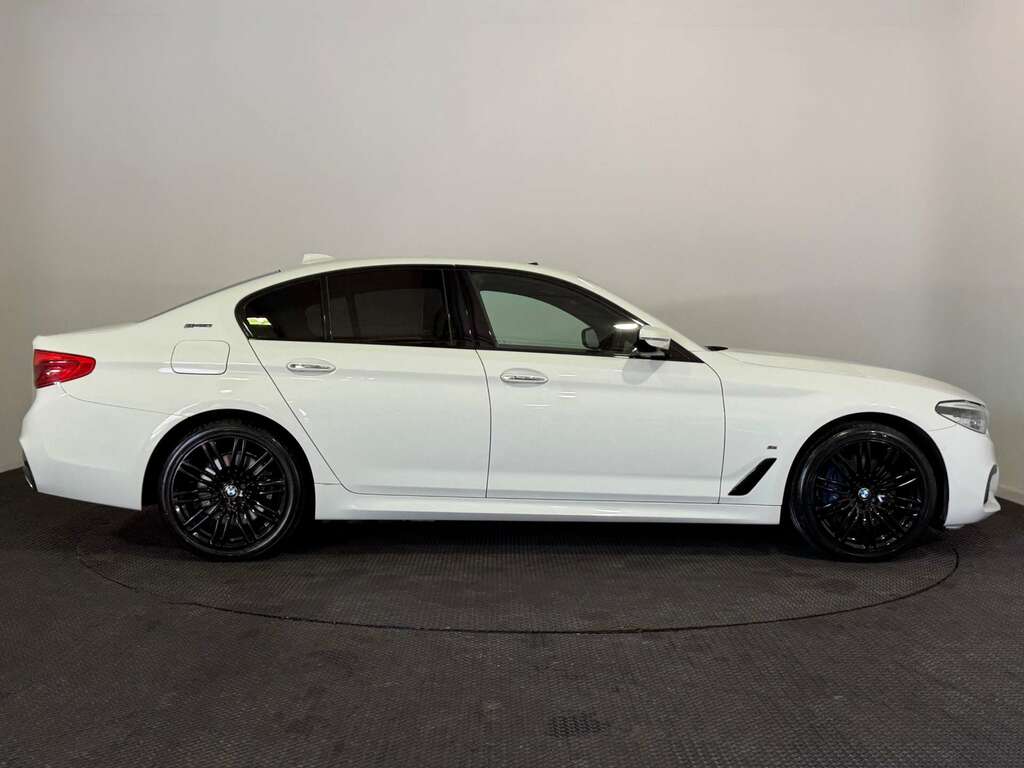 BMW 5 Series 530E M Sport Black #8