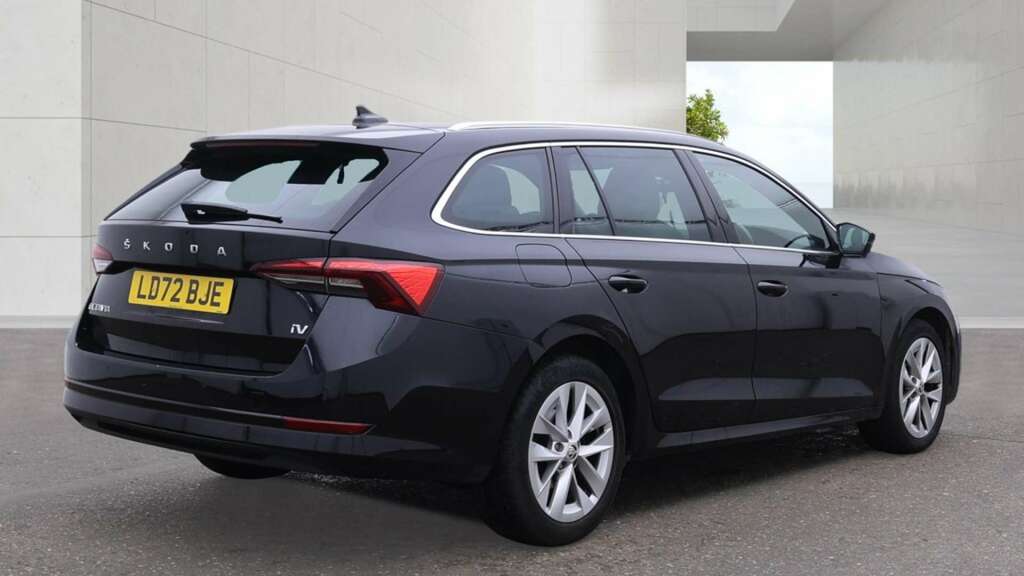 Skoda Octavia 1.4 Tsi Iv 13Kwh Se L Estate Plug-in Hy Black #4