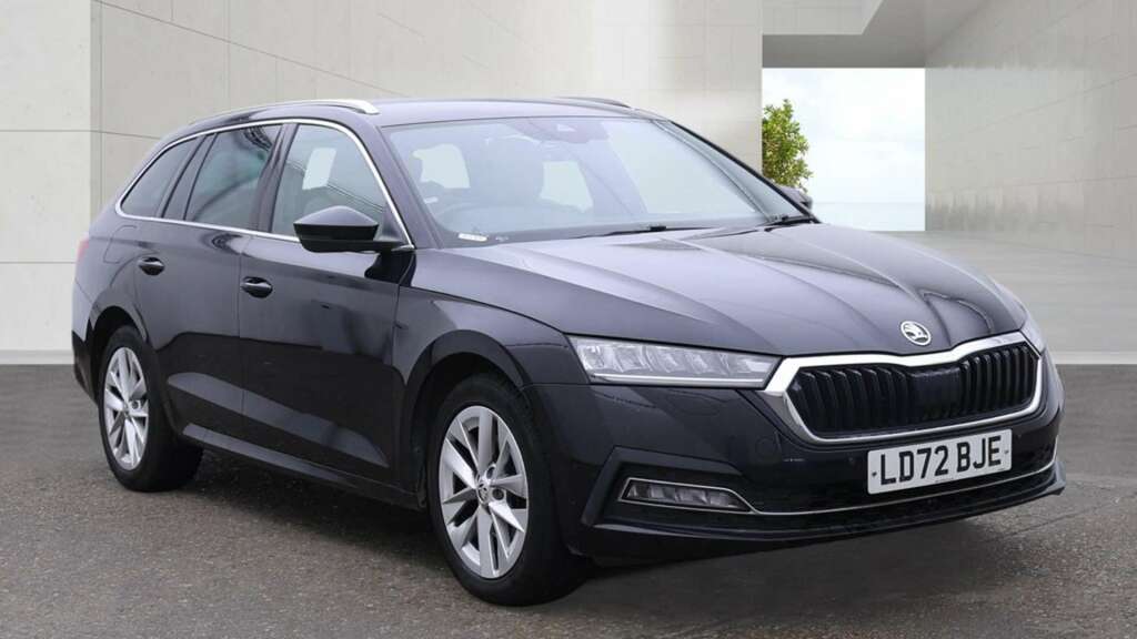 Skoda Octavia 1.4 Tsi Iv 13Kwh Se L Estate Plug-in Hy Black