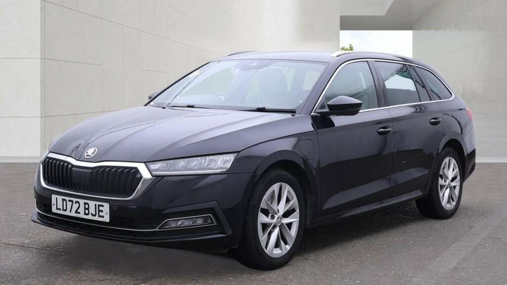 Skoda Octavia 1.4 Tsi Iv 13Kwh Se L Estate Plug-in Hy Black #2