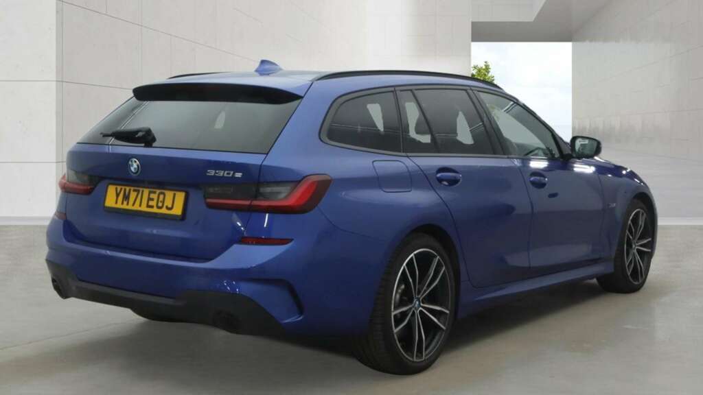 BMW 3 Series 2.0 330E 12Kwh M Sport Touring Plug-in Blue #4