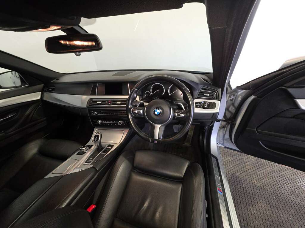 BMW 5 Series Saloon 2.0 520D Se Euro 6 Ss 201616 Black #11
