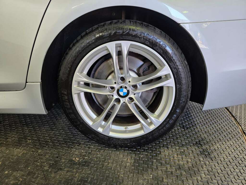 BMW 5 Series Saloon 2.0 520D Se Euro 6 Ss 201616 Black #58