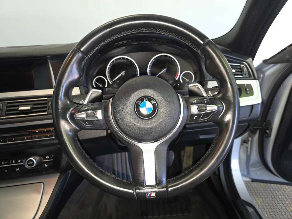 BMW 5 Series Saloon 2.0 520D Se Euro 6 Ss 201616 Black #12