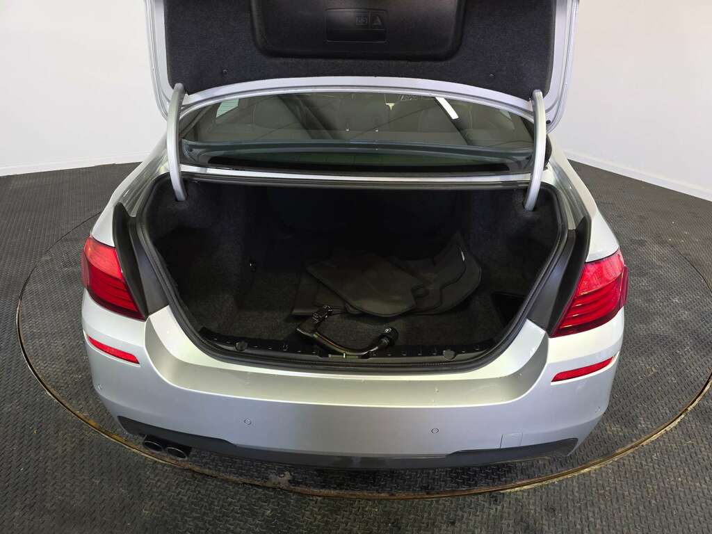 BMW 5 Series Saloon 2.0 520D Se Euro 6 Ss 201616 Black #46