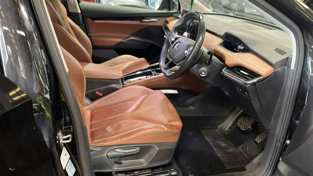 Skoda ENYAQ 82Kwh 80 Suv 204 Ps Grey #11