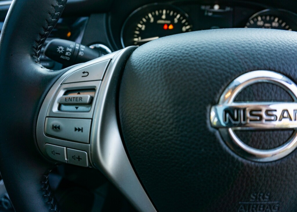 Nissan Qashqai Qashqai N-tec Dig-t Cvt Silver #15