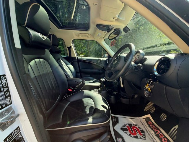 Mini Countryman 1.6L Cooper D Business Silver #15