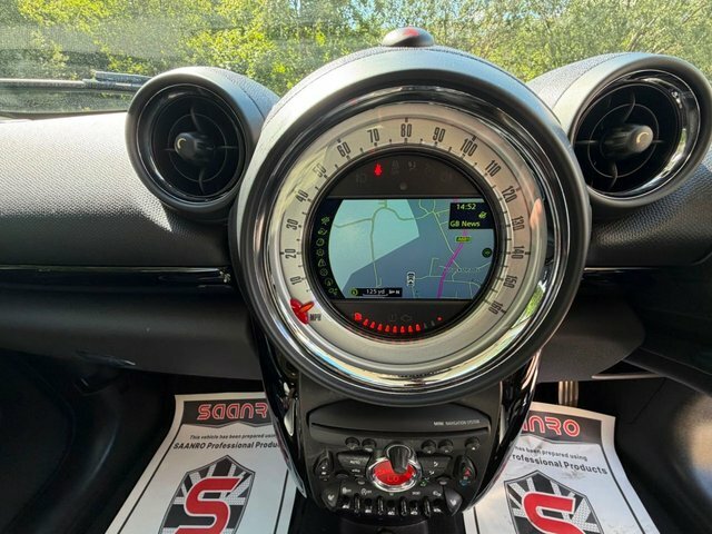 Mini Countryman 1.6L Cooper D Business Silver #21