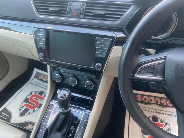 Skoda Superb 2.0 Tdi Se Estate Euro 6 Ss White #24