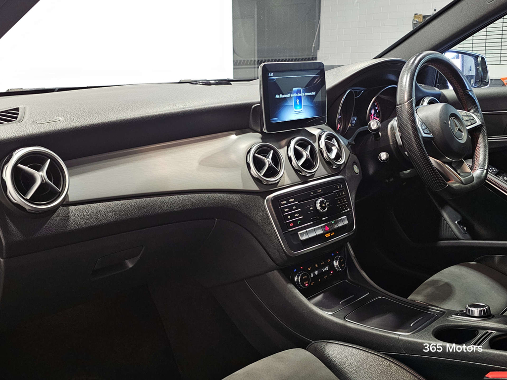 Mercedes-Benz GLA Class Amg Line Edition Suv 7G-dct Euro 6 Ss WM19EHL  #2