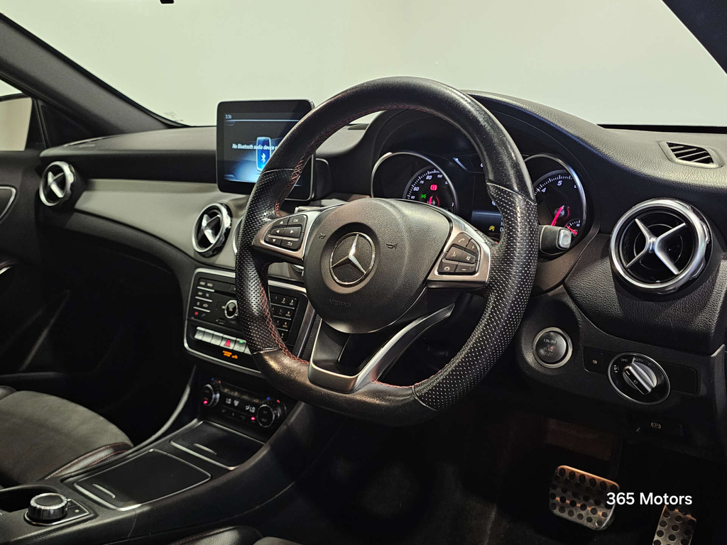 Mercedes-Benz GLA Class Amg Line Edition Suv 7G-dct Euro 6 Ss 