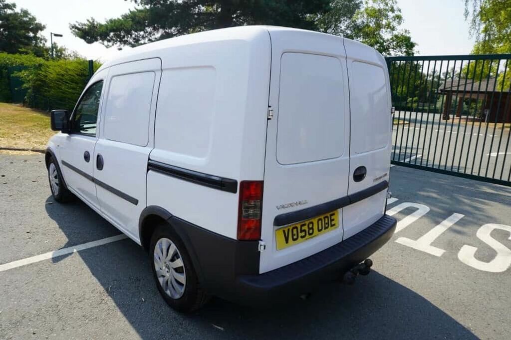 Vauxhall Combo Diesel White #5