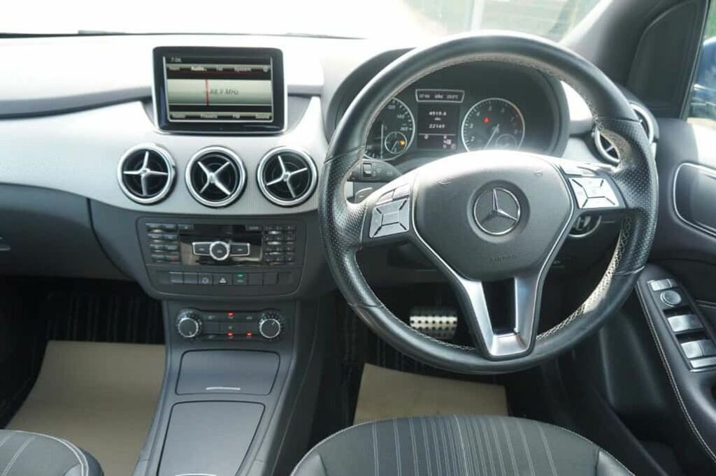 Mercedes-Benz B Class 1.6 B180 Blueefficiency Sport Mpv Manua Black #23