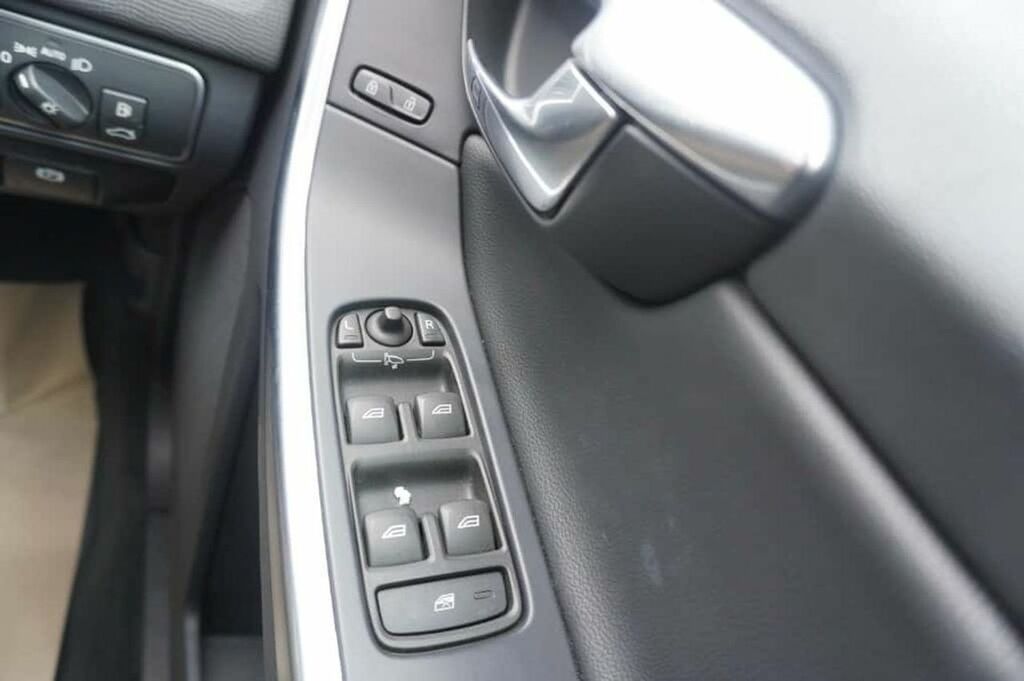 Volvo XC60 D5 220 R Design Lux Nav Awd Geartronic Grey #26