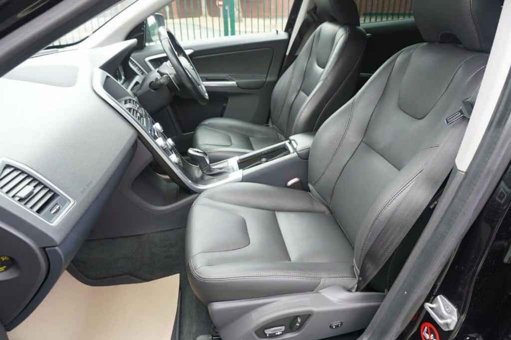 Volvo XC60 D5 220 R Design Lux Nav Awd Geartronic Grey #15