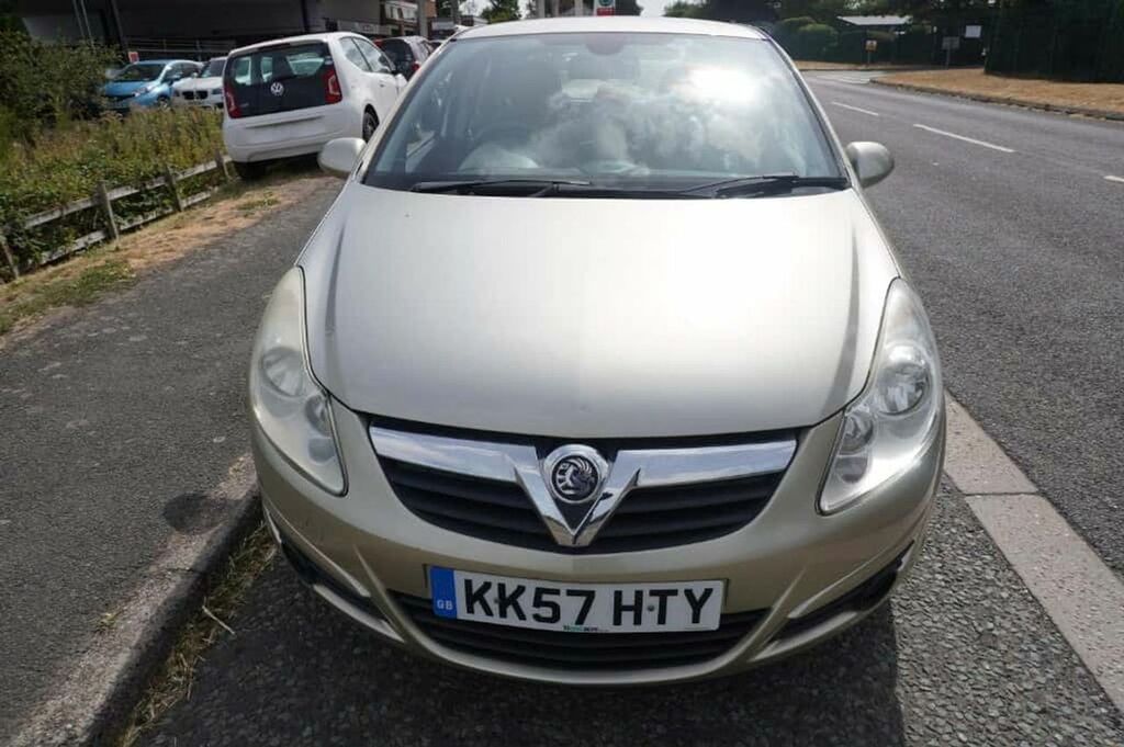 Vauxhall Corsa Design 16V Gold #3