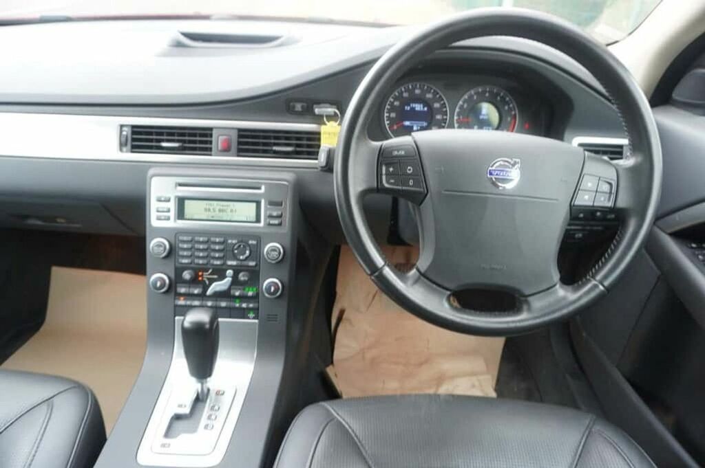Volvo V70 2.4D R-design Se Estate Geartronic Euro Grey #23