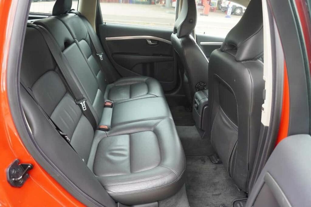 Volvo V70 2.4D R-design Se Estate Geartronic Euro Grey #14